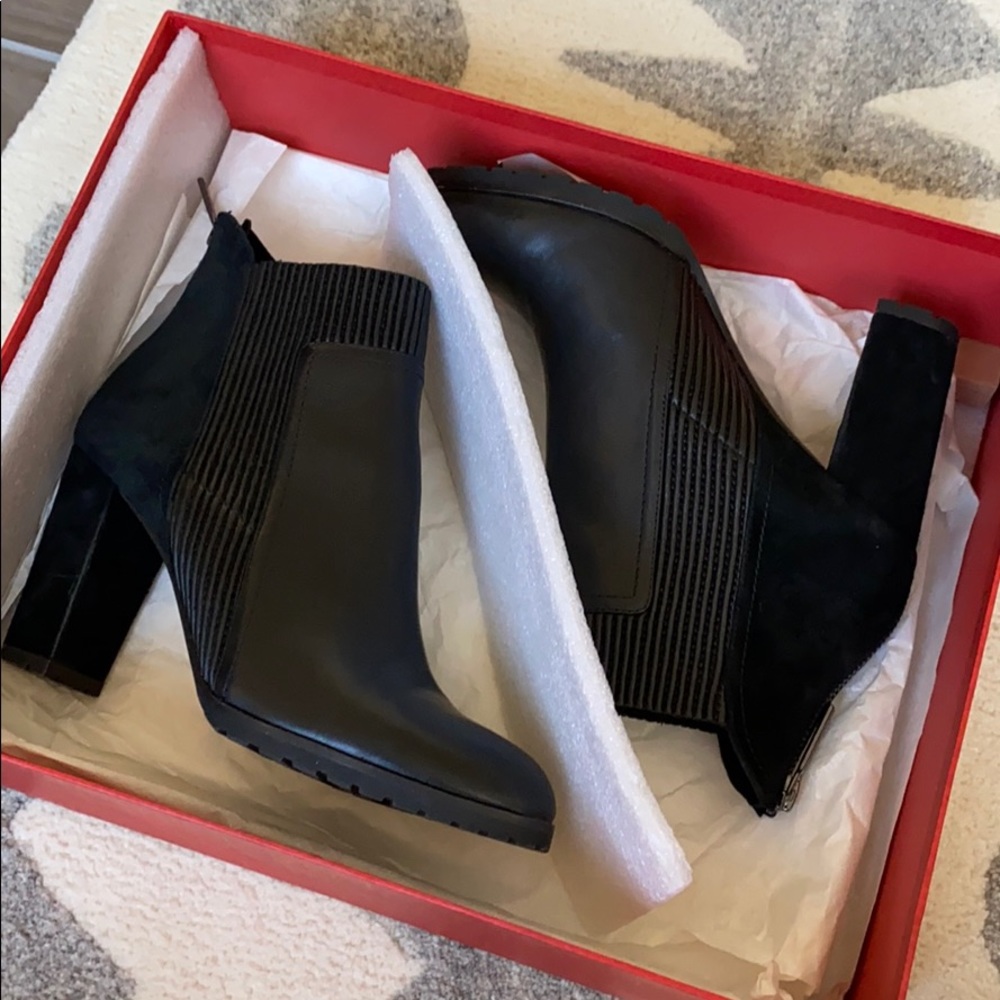 Donald J Pliner Boots